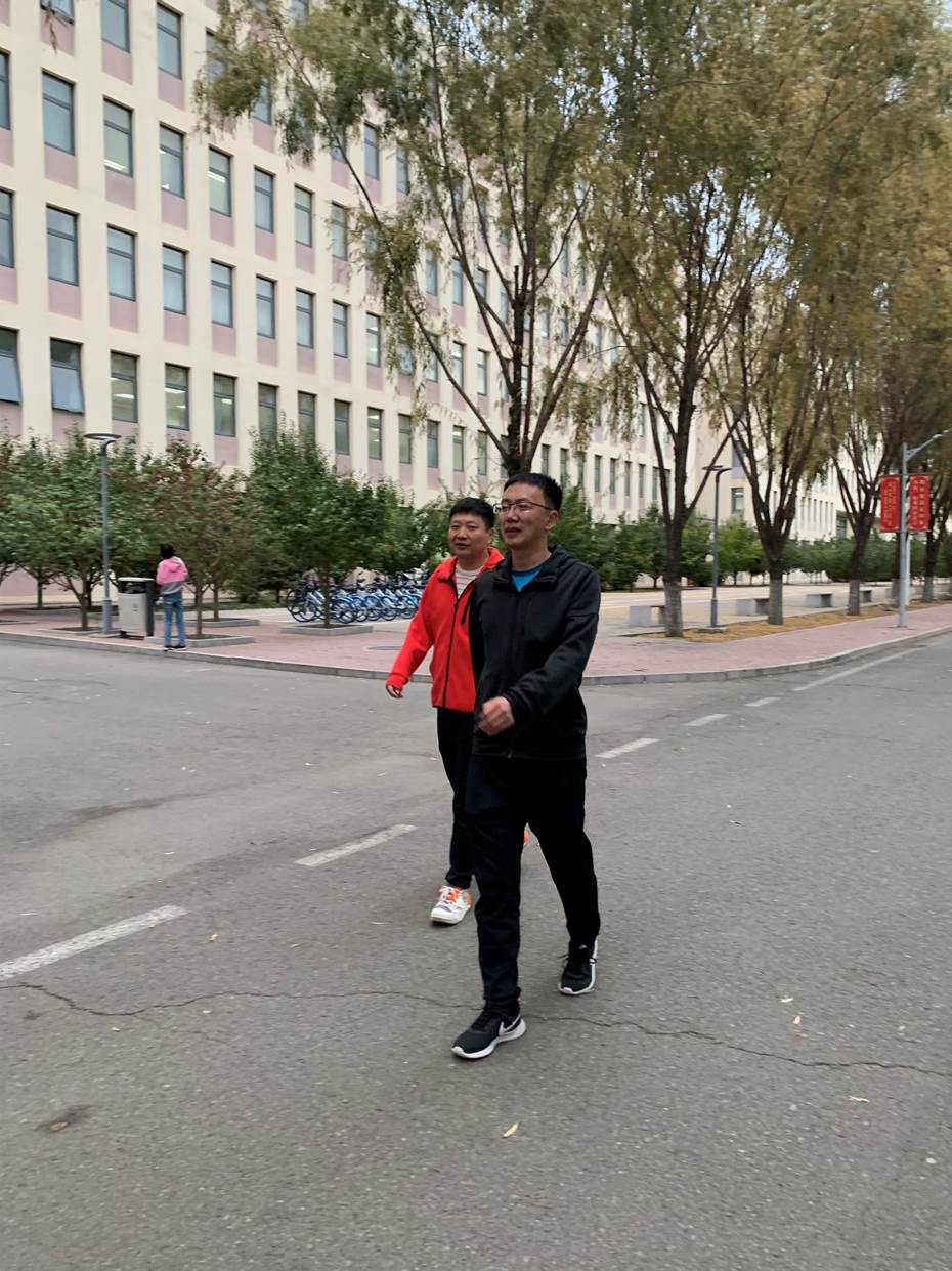 说明: E:\坚果云\2019年工作文档\工会\2021年\公司国庆健步走活动\照片与视频\微信图片_20211005125912.jpg