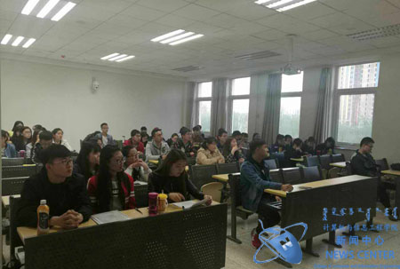 交流会现场 计算机公司 冯涛 摄